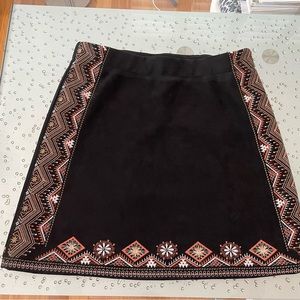 Skies are Blue Skirt Black With Southwest Cowboy Rodeo Embroidered Print Size M